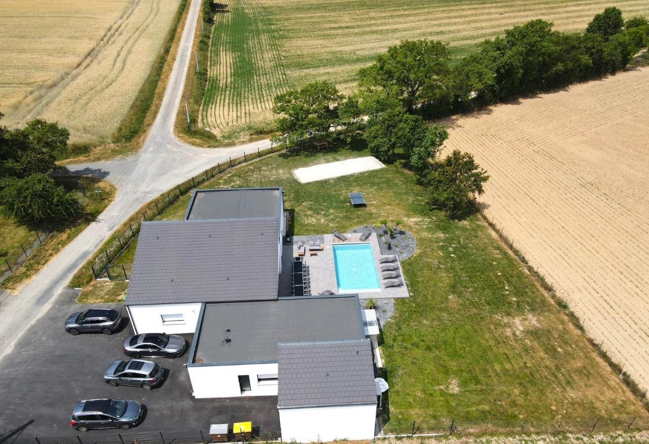 Villa De Groupe Avec Piscine, Jacuzzi Et Vue Nature Pierric Exterior foto